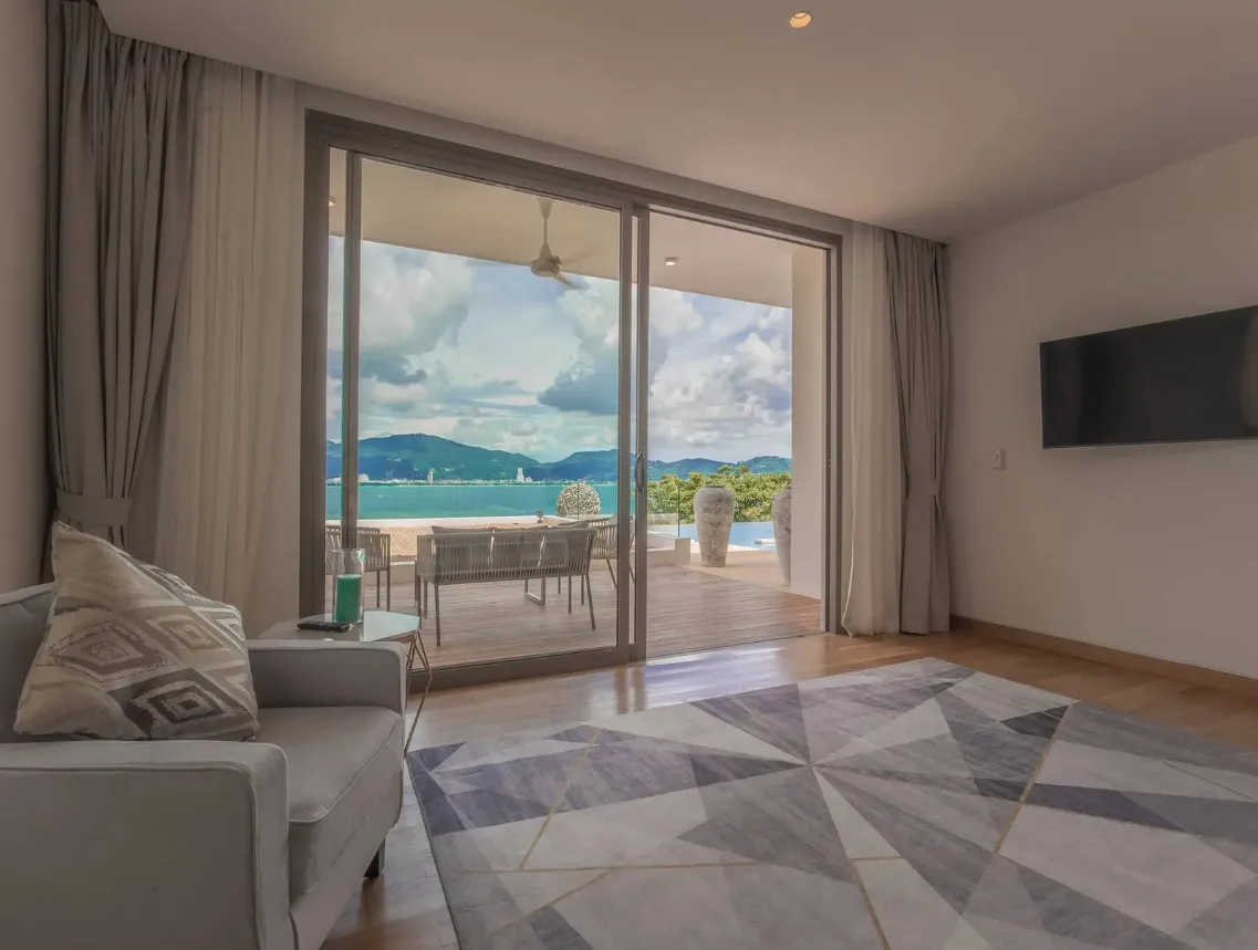 7 Bedrooms Luxury Villa with Sea View in Kamala