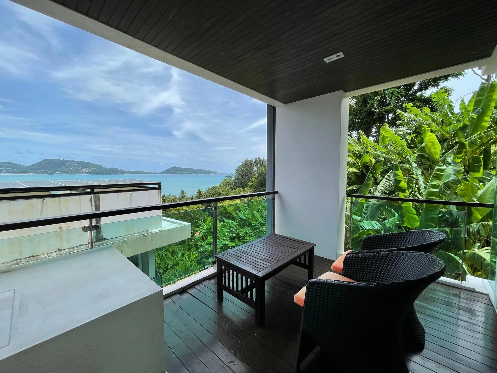 1 Bedroom With Sea View in Kalim